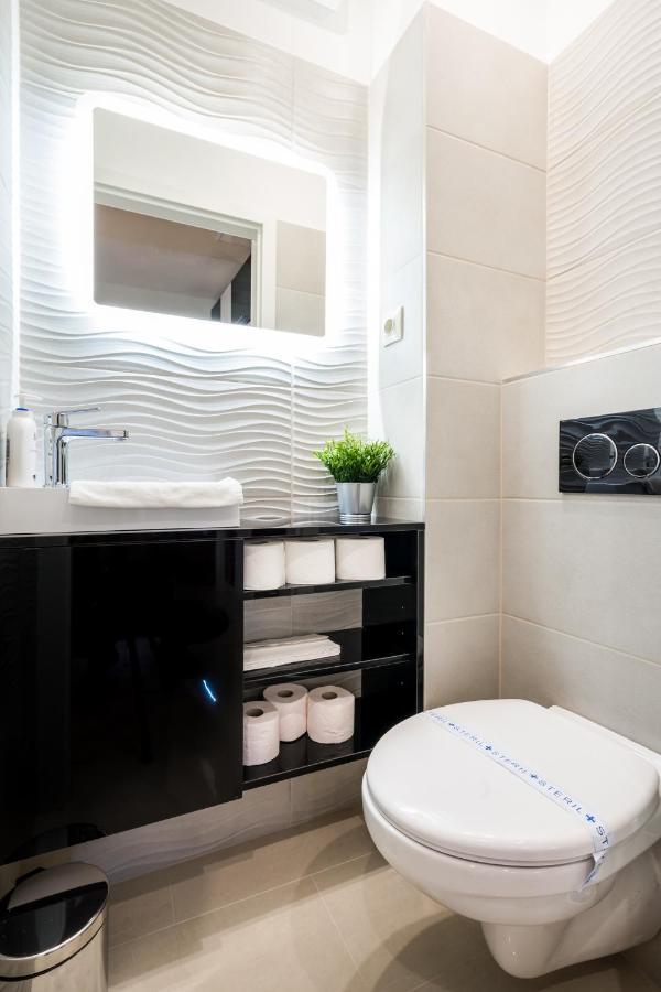 Bpr Garay With Rooftop Terrace & A/c Apartment *