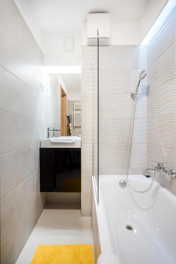 Bpr Garay With Rooftop Terrace & A/c Boedapest